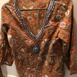 ALECCA CARRANO BOHO TOP, pale orange paisley,turquoise center stone, good cond M